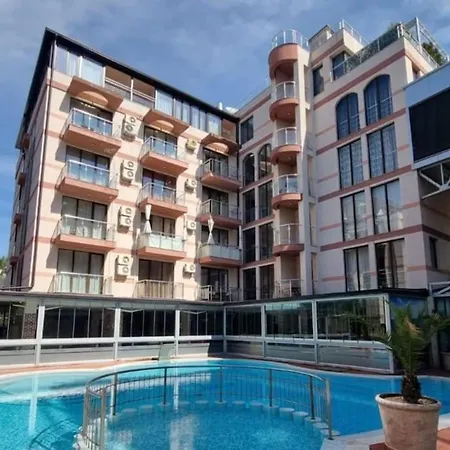 Tarsis Private Studio Apartment *