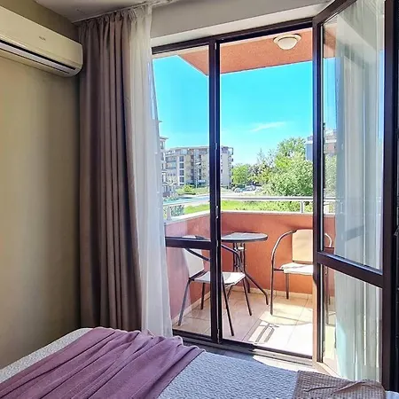 Tarsis Private Studio Apartment *