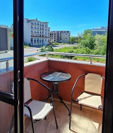Tarsis Private Studio Apartment *